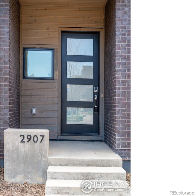 2907 32nd St, Boulder, CO 80301 - view of doorway to property