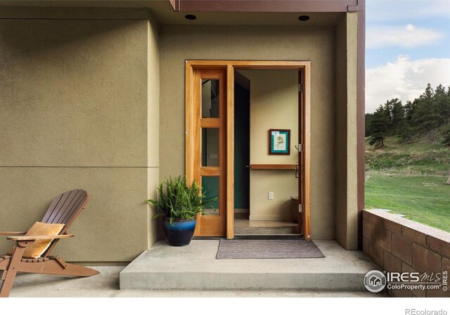 451 Red Gulch Rd, Lyons, CO 80540 - entrance to property with stucco siding