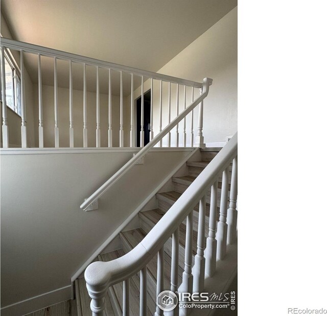 2221 E 84th Ave, Denver, CO 80229 - view of stairway