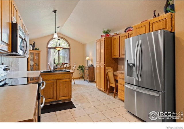 6319 Sedona Hills Dr, Berthoud, CO 80513 - photo 17
