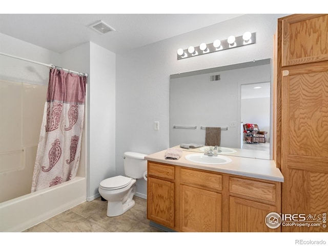 bathroom featuring visible vents, vanity, toilet, shower / bathtub combination with curtain, and tile patterned floors