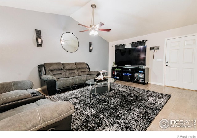 823 S Carriage Dr, Milliken, CO 80543 - photo 4