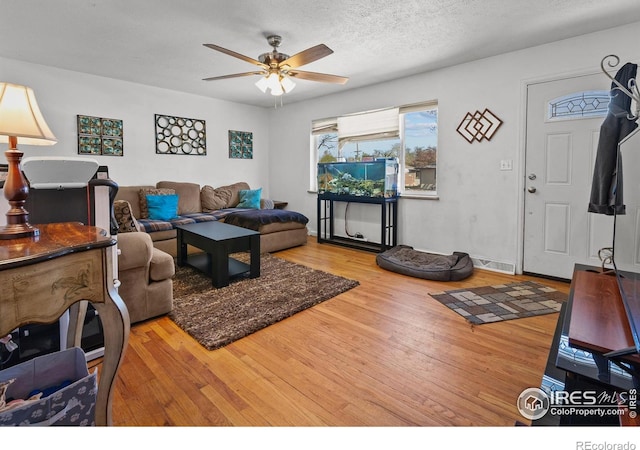 1320 27th St, Greeley, CO 80631