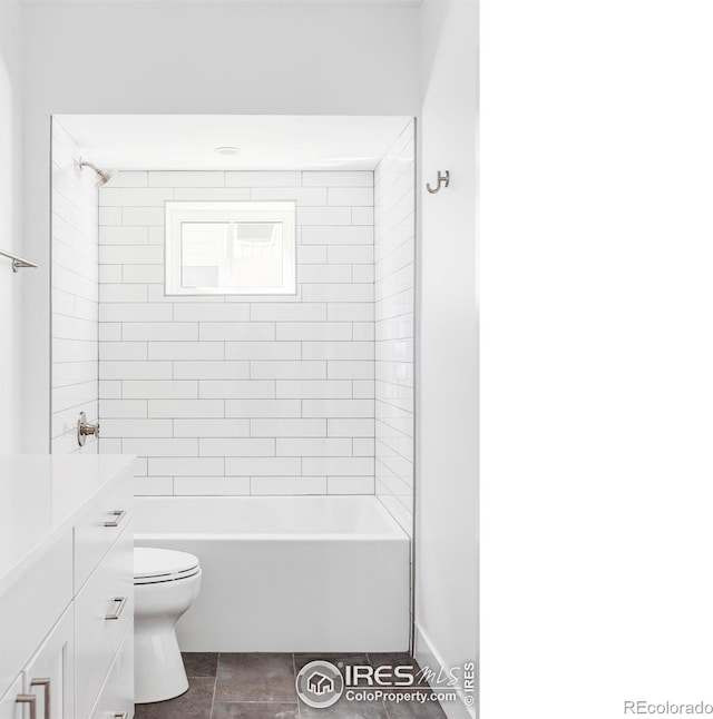 914 Eldorado Ln, Louisville, CO 80027 - bathroom featuring toilet, bathing tub / shower combination, and vanity
