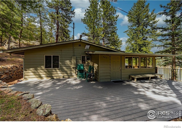 565 Hemlock Dr, Lyons, CO 80540 - view of wooden terrace