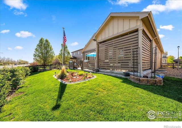 exterior space featuring fence