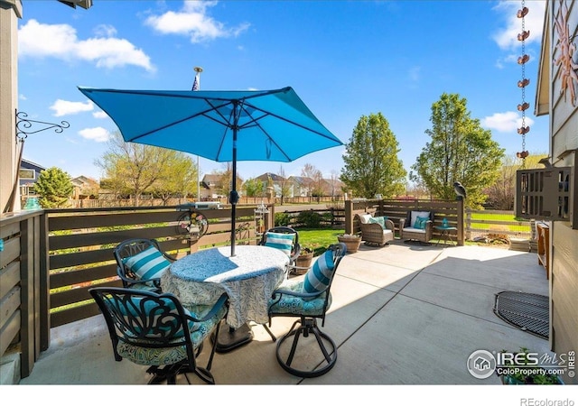 view of patio with outdoor lounge area