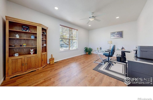 office with a ceiling fan, light wood-style floors, baseboards, and recessed lighting