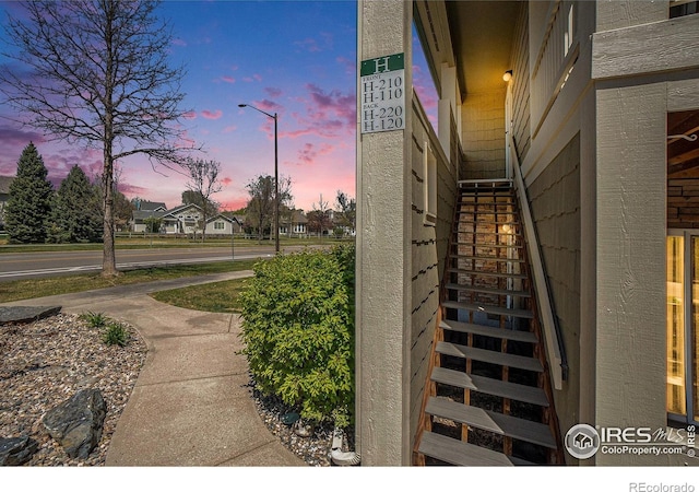 5225 White Willow Dr Unit 210, Fort Collins, CO 80528 - view of staircase