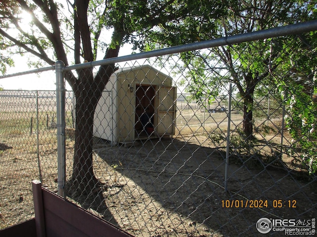 13969 County Road 33, Sterling, CO 80751 - view of outdoor structure with fence