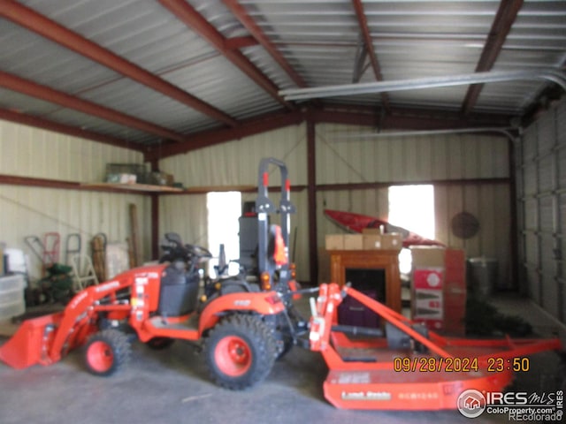 13969 County Road 33, Sterling, CO 80751 - garage with metal wall