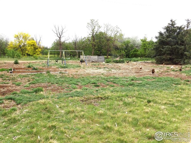 9021 County Road U.5, Weldona, CO 80653 - view of yard