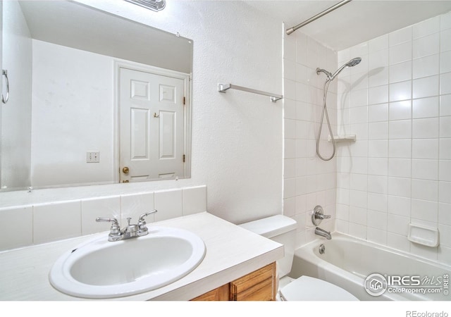 607 5th St, Frederick, CO 80530