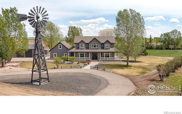 view of front of house featuring a porch