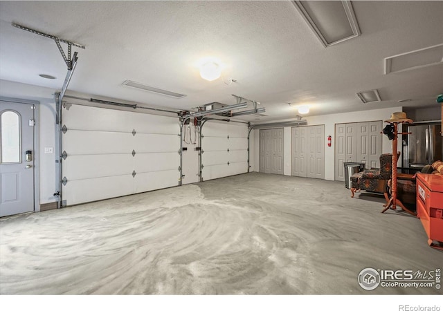 14531 Country Hills Dr, Brighton, CO 80601 - view of garage
