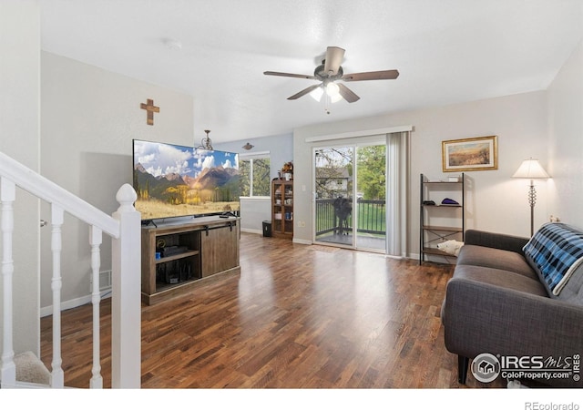 1038 Winona Cir, Loveland, CO 80537 - photo 2