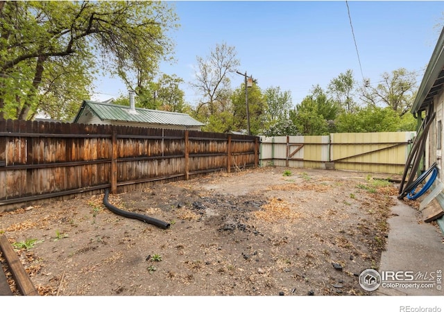 view of fenced backyard