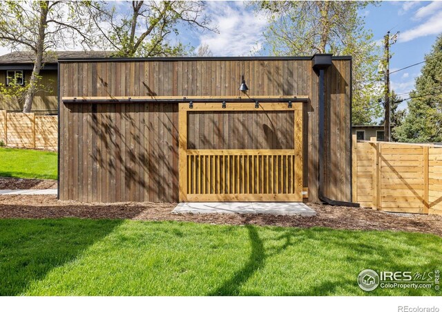 2814 3rd St, Boulder, CO 80304 - view of outbuilding featuring an outdoor structure