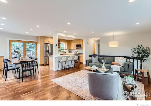 2550 Woodstock Pl, Boulder, CO 80305 - living area featuring light wood-type flooring and recessed lighting
