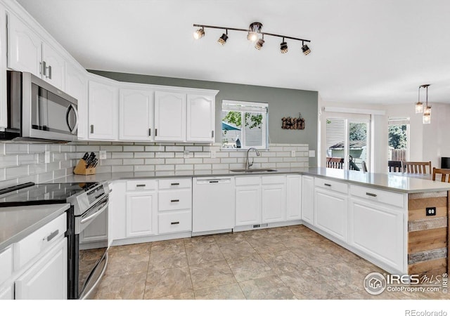 1304 Monarch Ct, Longmont, CO 80504