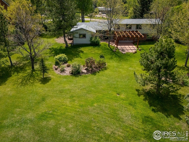 aerial view of property and surrounding area