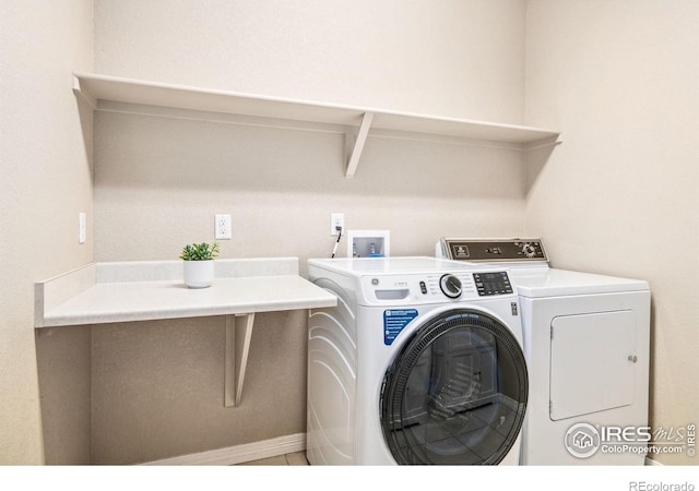 2150 Blue Yonder Way, Fort Collins, CO 80525 - washroom featuring washer and dryer