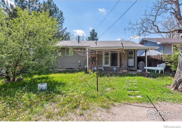 200 Perry St, Denver, CO 80219 - back of property featuring fence
