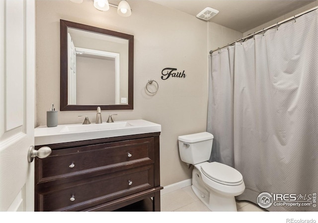 full bath with tile patterned floors, vanity, toilet, baseboards, and a shower with curtain
