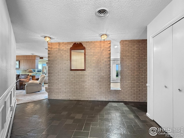 915 Holly Dr, Sterling, CO 80751 - photo 5