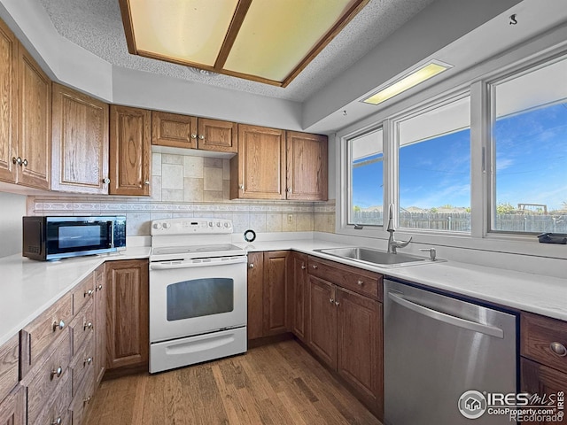 915 Holly Dr, Sterling, CO 80751 - photo 9