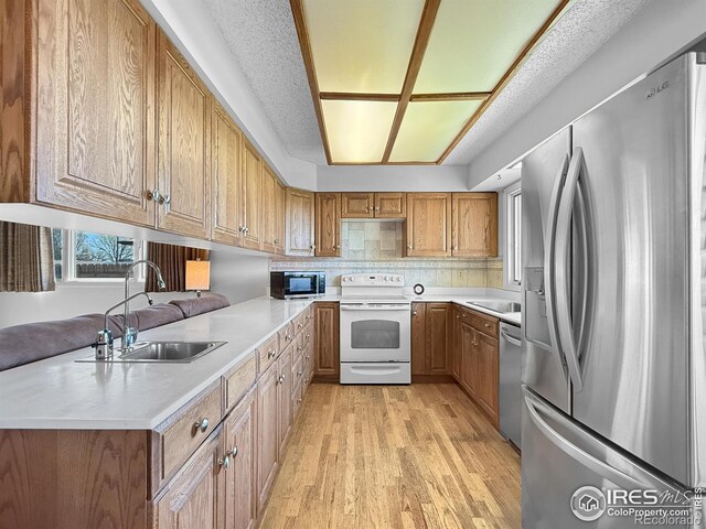 915 Holly Dr, Sterling, CO 80751 - photo 10