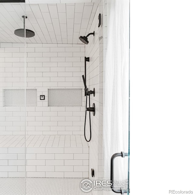 2017 Vaquero St, Longmont, CO 80504 - bathroom with a shower stall