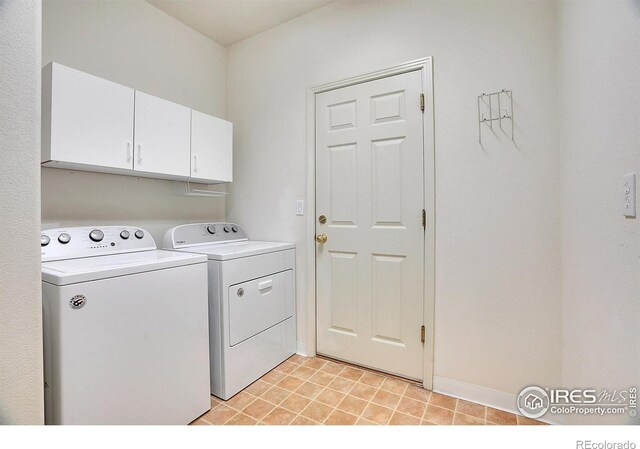 3742 Florentine Cir, Longmont, CO 80503 - laundry area featuring separate washer and dryer, cabinet space, and baseboards