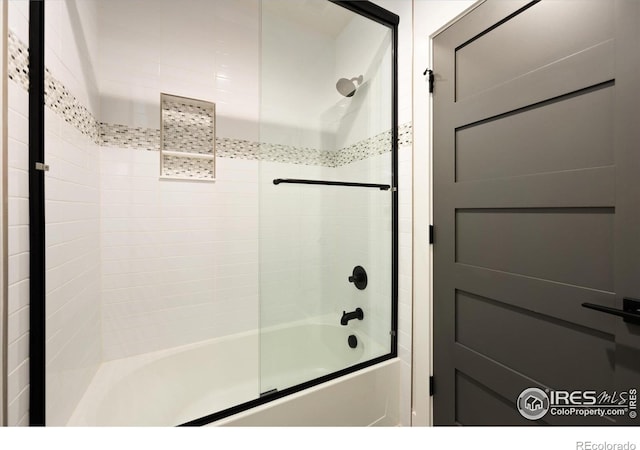 full bathroom featuring enclosed tub / shower combo