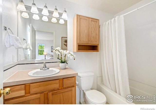 1014 Andrews Peak Dr Unit B107, Fort Collins, CO 80521 - full bathroom with toilet, vanity, and shower / bath combo