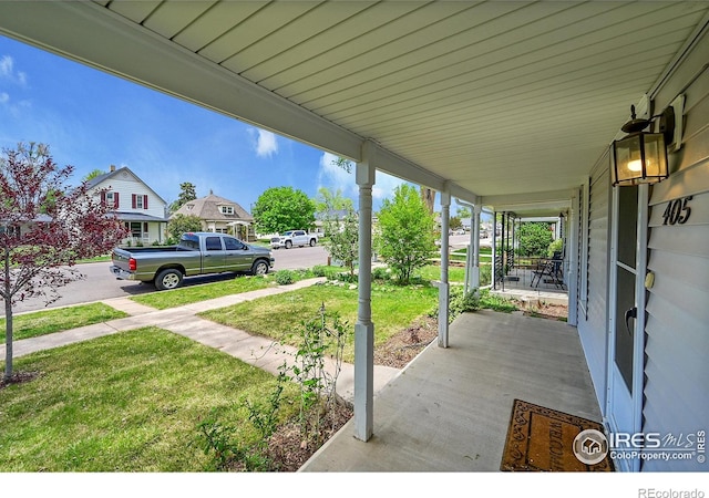 view of patio / terrace with a porch