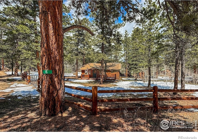 6 Norske Trl, Allenspark, CO 80510 - view of yard with fence