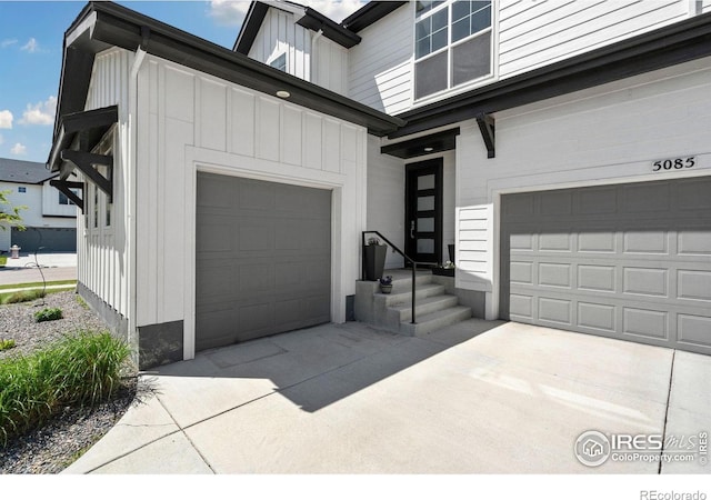 5085 Blanchette St, Timnath, CO 80547 - garage with driveway