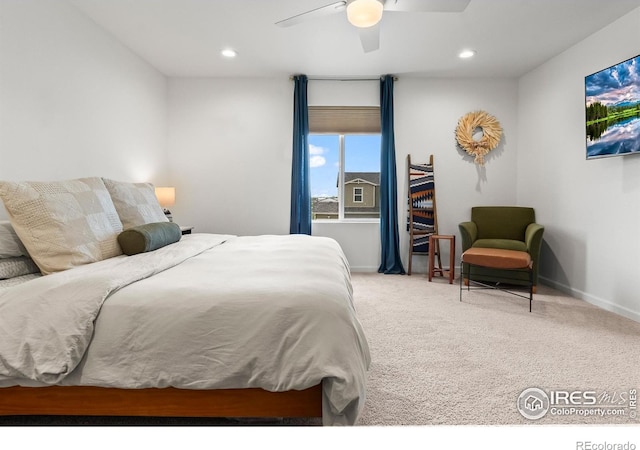 bedroom with carpet floors, recessed lighting, baseboards, and a ceiling fan