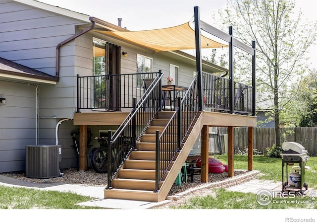 1013 Alsace Way, Lafayette, CO 80026 - back of house with central air condition unit and fence