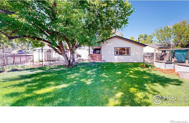 view of front of property
