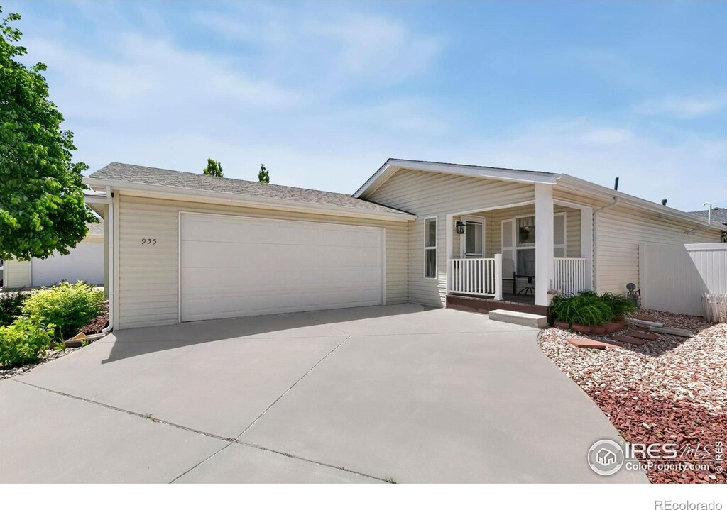 955 Sunchase Dr, Fort Collins, CO 80524 - photo 1