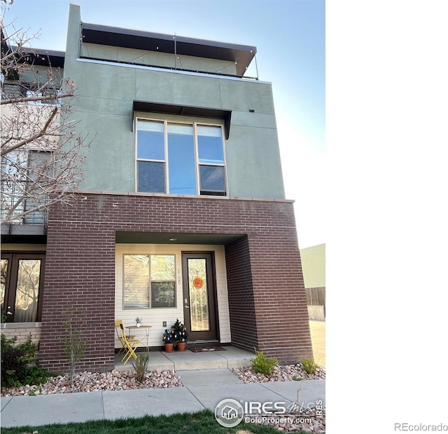 2100 N Clay St, Denver, CO 80211 - contemporary house with brick siding