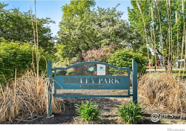 821 Hayden Ct, Longmont, CO 80503 - view of community / neighborhood sign