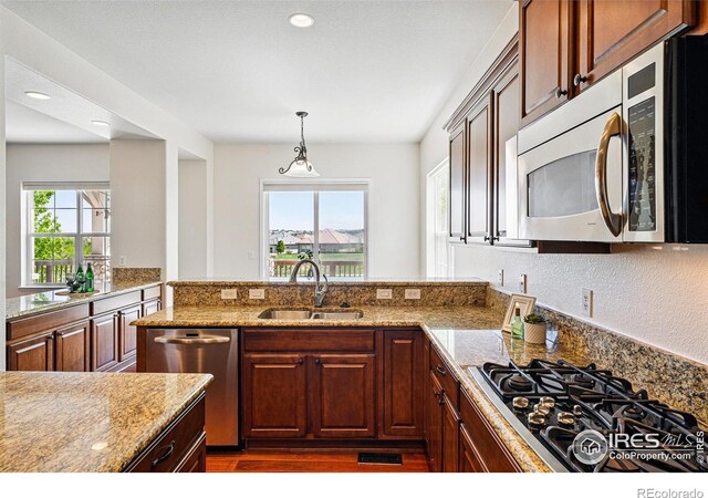 4648 Belford Cir, Broomfield, CO 80023 - photo 17