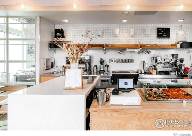 3301 Arapahoe Ave Unit 219, Boulder, CO 80303