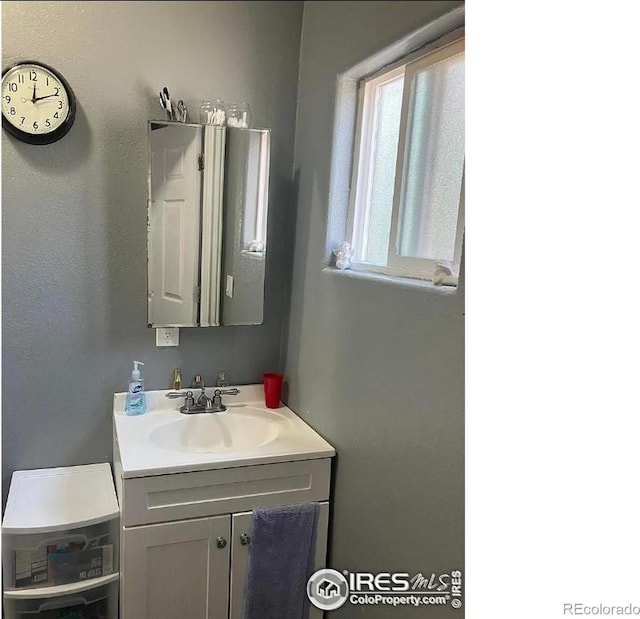 210 S Bowman Ave, Holyoke, CO 80734 - bathroom featuring vanity
