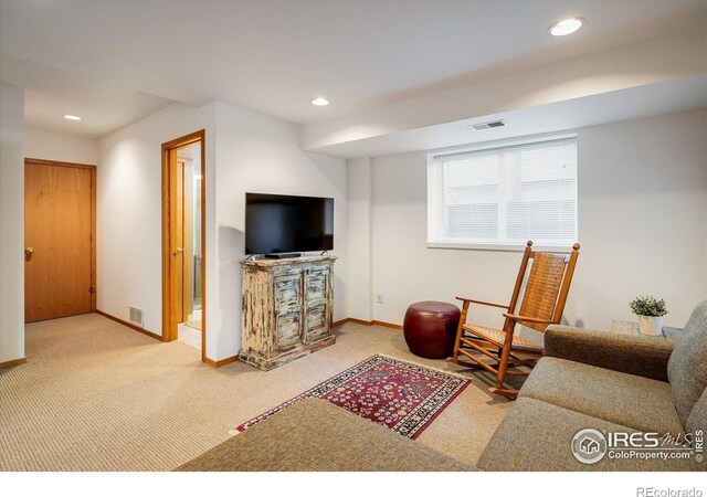 5523 Stonewall Pl, Boulder, CO 80303 - carpeted living area with recessed lighting and baseboards