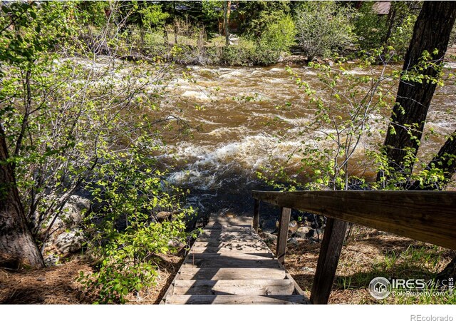 348 Crown Point Dr, Bellvue, CO 80512