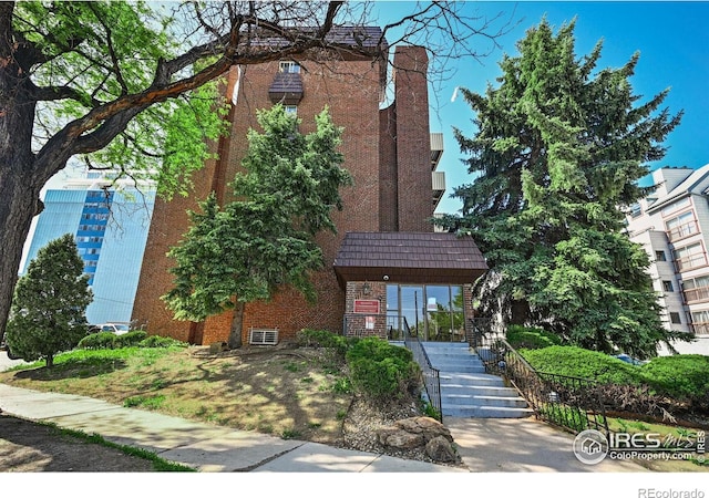 4110 Hale Pkwy # 5F, Denver, CO 80220 - view of building exterior with stairway